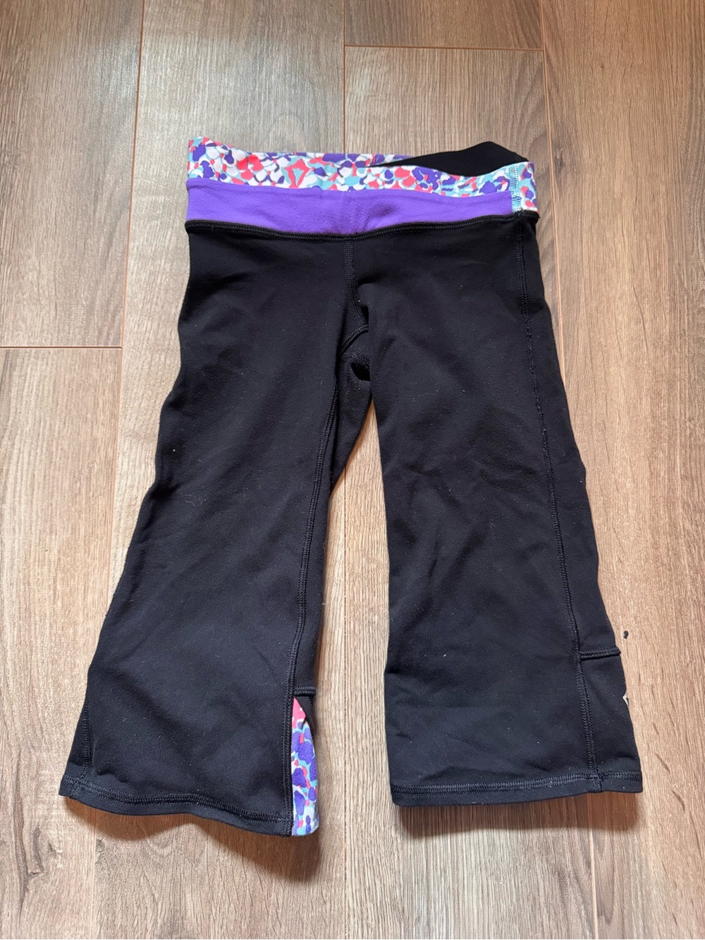 Ivivva Crops